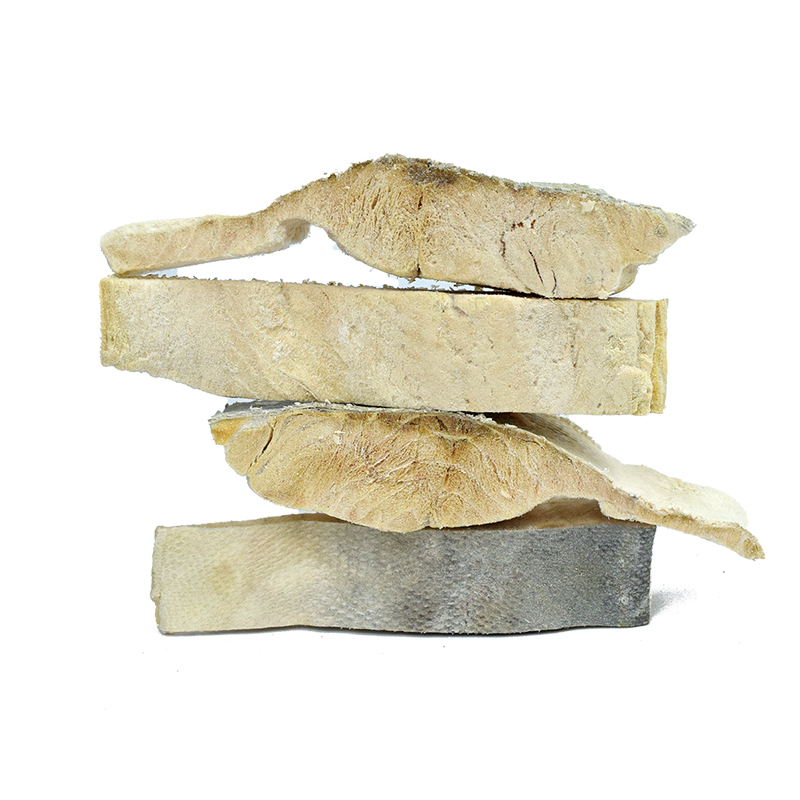 Freeze-dried skin-on cod